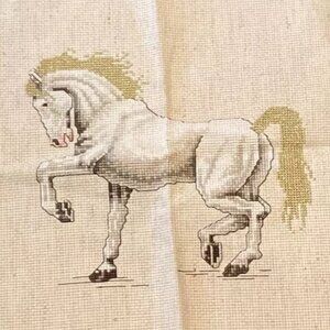 Amazing Completed Needlepoint Stallion w/Gold Mane Hand Made Carolina Exquisite
